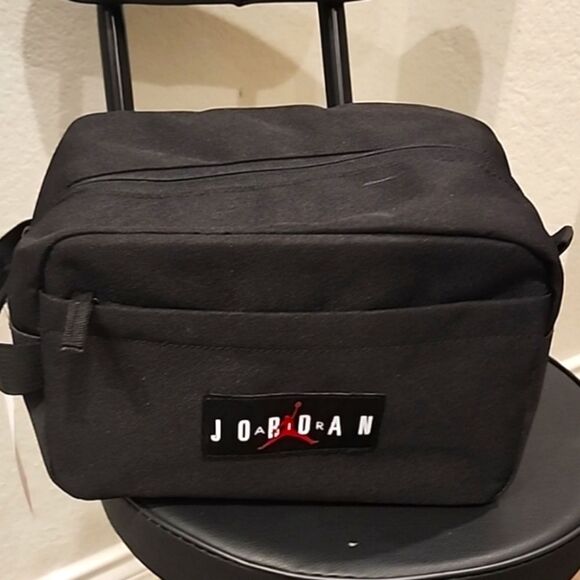 Jordan Air Jordan Dopp Travel Bag - Picture 11 of 11